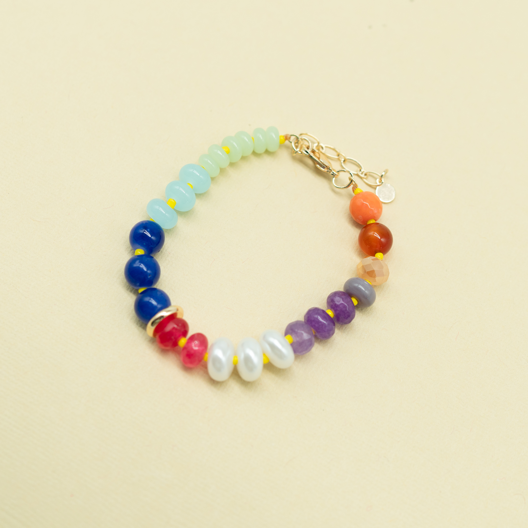 MULTI-COLOR STONE STRAND NECKLACE - Image 2
