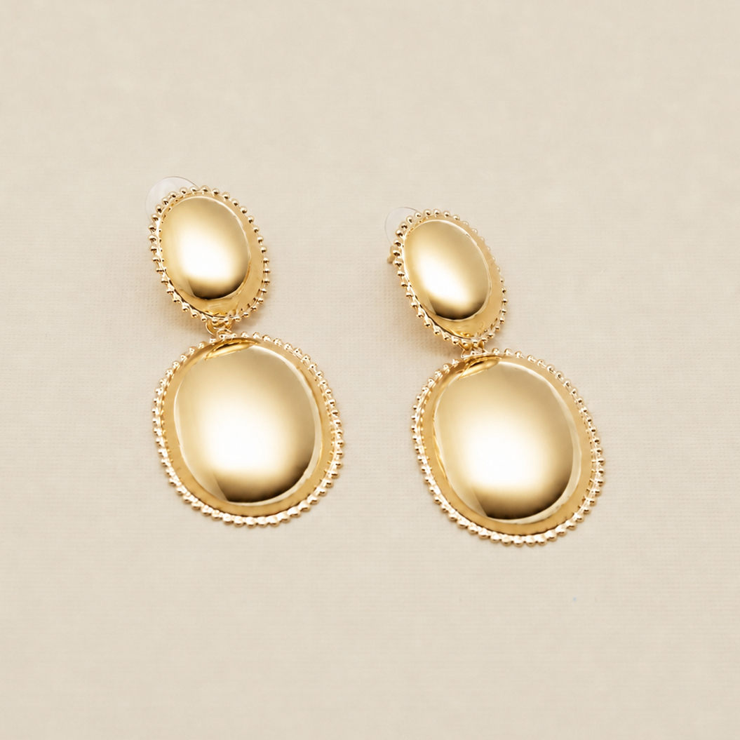 BOLD GOLD EARRINGS - Image 2