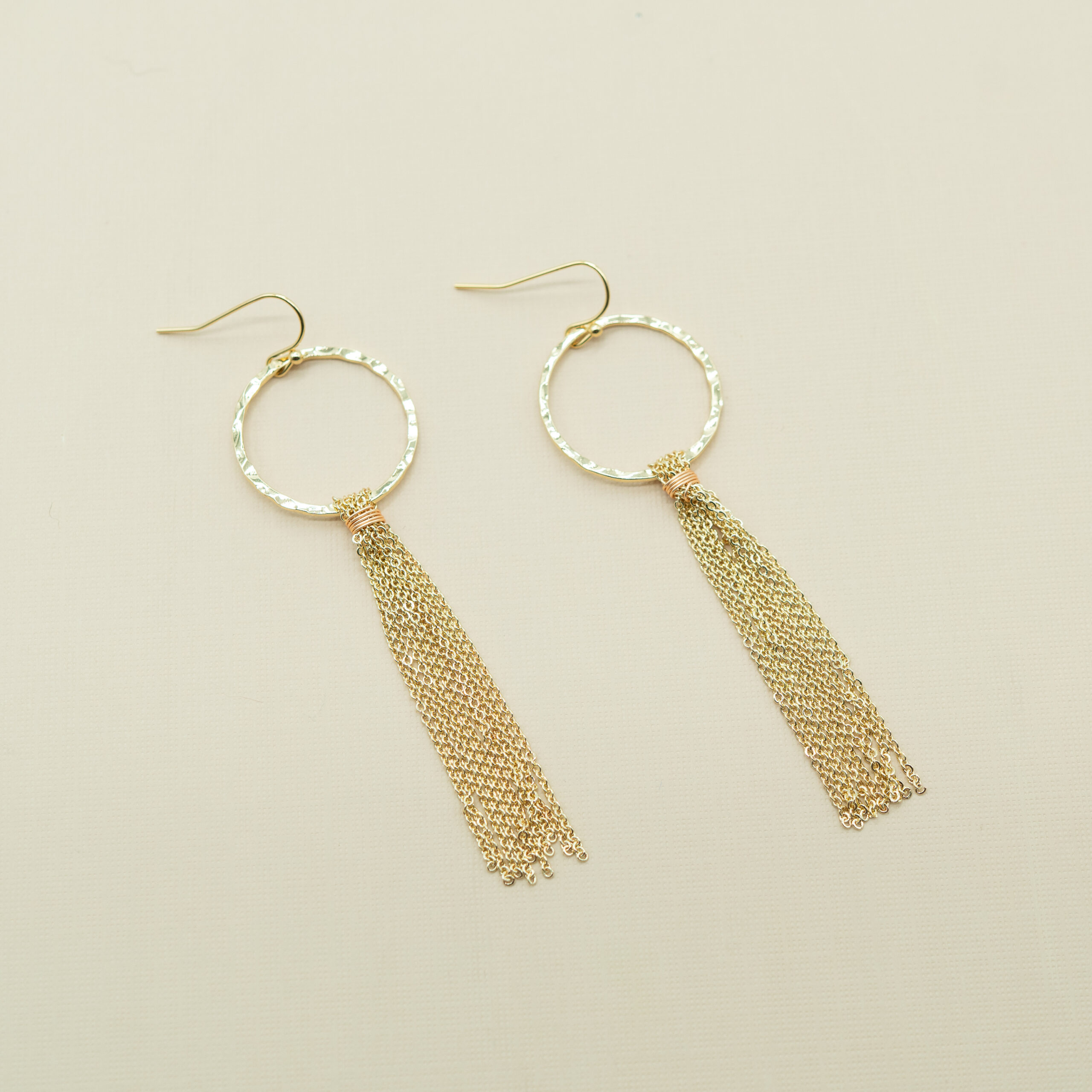 GOLDEN FRINGE EARRINGS - Image 2